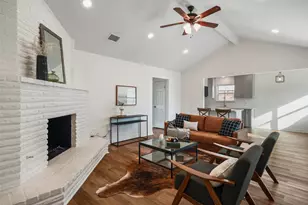 6107 Golden Forest Dr, Houston, TX 77092 - Photo 5