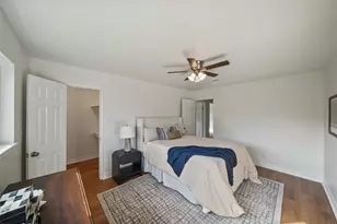 6107 Golden Forest Dr, Houston, TX 77092 - Photo 17