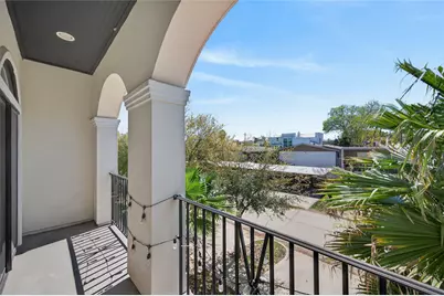 4744 Aftonshire Drive, Houston, TX 77027 - Photo 17
