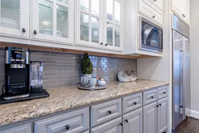 6 Rhapsody Bend Drive, The Woodlands, TX 77382 - Photo 11