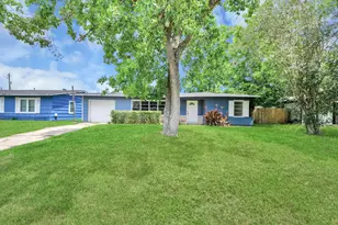 5875 Belcrest St, Houston, TX 77033 - Photo 3