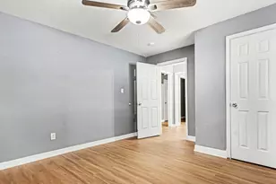 5318 Hemlock Dr, Baytown, TX 77521 - Photo 9
