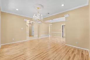 4222 Roaring Rapids Dr, Pasadena, TX 77059 - Photo 9