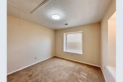 6437 Chatham Island Lane, Houston, TX 77035 - Photo 21