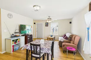 2335 Neches St, Beaumont, TX 77701 - Photo 9