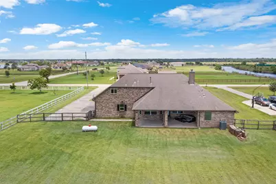 7842 Pebble Hill Lane, Rosharon, TX 77583 - Photo 29