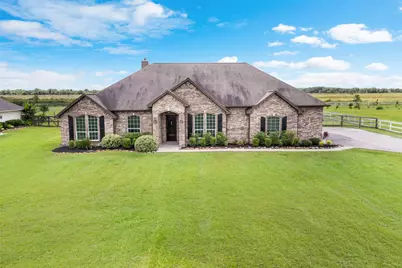 7842 Pebble Hill Lane, Rosharon, TX 77583 - Photo 1