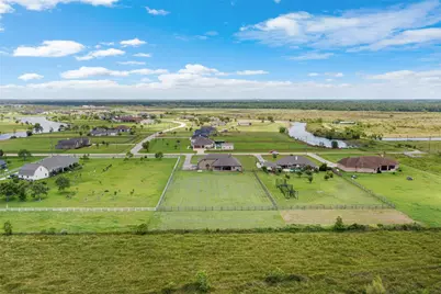 7842 Pebble Hill Lane, Rosharon, TX 77583 - Photo 27