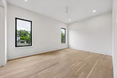 316 W 30th Street, Houston, TX 77018 - Photo 25