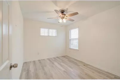 4627 Prairie Chase Drive, Houston, TX 77069 - Photo 17