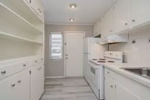 11609 Chimney Rock Rd, Houston, TX 77035 - Photo 13