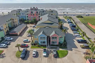 7000 Seawall Blvd, Galveston, TX 77551 - Photo 5