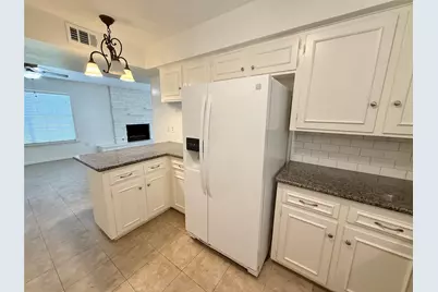 106 Longacre Drive, Conroe, TX 77304 - Photo 9