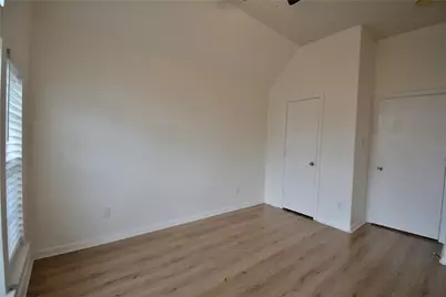 9238 Clearwood Landing Boulevard, Houston, TX 77075 - Photo 9