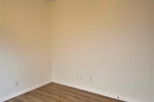 9238 Clearwood Landing Blvd, Houston, TX 77075 - Photo 7