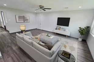 910 Royal Oak Dr, Dickinson, TX 77539 - Photo 3