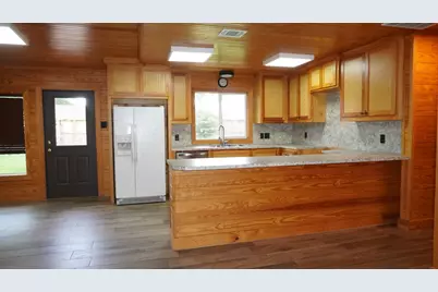 902 Hidden Valley Drive, Houston, TX 77088 - Photo 9