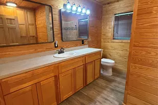 902 Hidden Valley Dr, Houston, TX 77088 - Photo 19