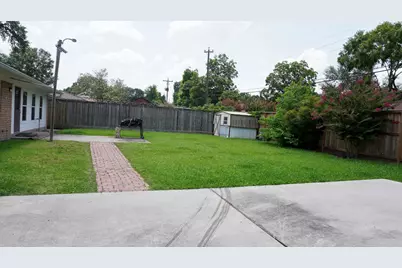 902 Hidden Valley Drive, Houston, TX 77088 - Photo 33