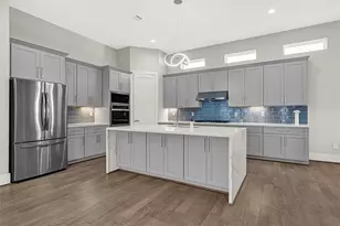 1611 Parker St, Houston, TX 77007 - Photo 9