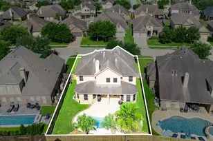 680 Cumberland Ridge Ln, League City, TX 77573 - Photo 41