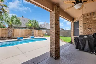680 Cumberland Ridge Ln, League City, TX 77573 - Photo 33
