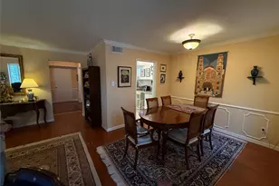 351 N Post Oak Ln, Houston, TX 77024 - Photo 11