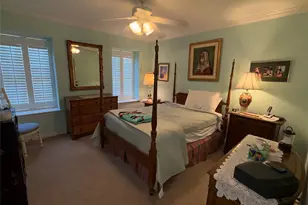 351 N Post Oak Ln, Houston, TX 77024 - Photo 17