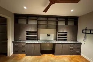 5235 Blossom St, Houston, TX 77007 - Photo 13