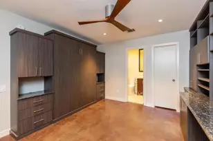 5235 Blossom St, Houston, TX 77007 - Photo 5