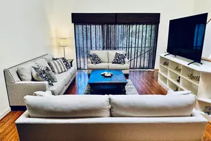 5235 Blossom St, Houston, TX 77007 - Photo 9