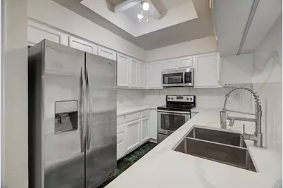 7447 Cambridge Street #47, Houston, TX 77054 - Photo 21