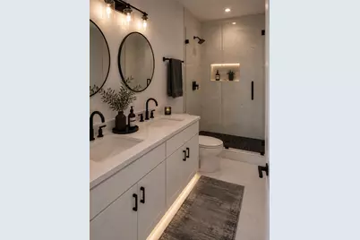 8915 Encino Valley Drive #AB, Houston, TX 77075 - Photo 5