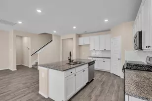 14499 Sunny Bnd Wy, Conroe, TX 77303 - Photo 5