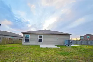 15318 Central Lakes Dr, Humble, TX 77396 - Photo 21