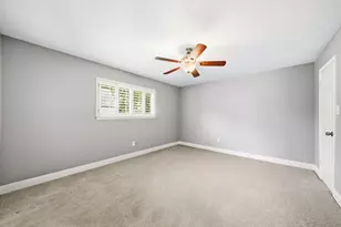 918 Daria Dr, Houston, TX 77079 - Photo 15
