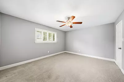 918 Daria Drive, Houston, TX 77079 - Photo 15