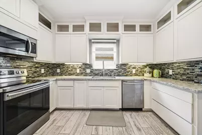 918 Daria Drive, Houston, TX 77079 - Photo 5
