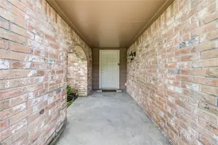 12103 Alston Dr, Meadows Place, TX 77477 - Photo 5