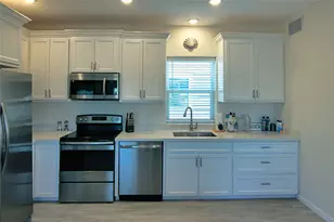 14146 Miramar Dr, Galveston, TX 77554 - Photo 9
