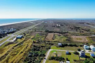 14146 Miramar Dr, Galveston, TX 77554 - Photo 29