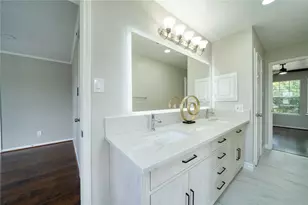 619 Green Belt Dr, Sugar Land, TX 77498 - Photo 27