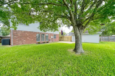 619 Green Belt Drive, Sugar Land, TX 77498 - Photo 31