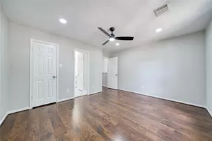 619 Green Belt Dr, Sugar Land, TX 77498 - Photo 29