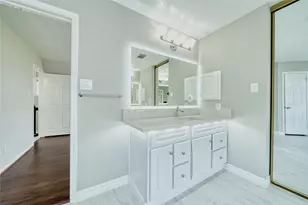 619 Green Belt Dr, Sugar Land, TX 77498 - Photo 17