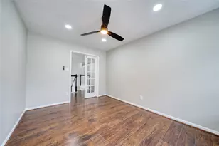 619 Green Belt Dr, Sugar Land, TX 77498 - Photo 21