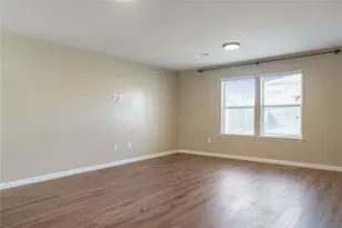 10011 Orchid Spring Ln, Houston, TX 77044 - Photo 7