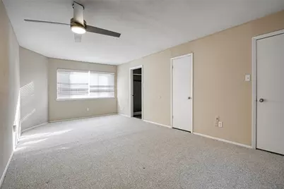 12625 Memorial Drive #97, Houston, TX 77024 - Photo 15