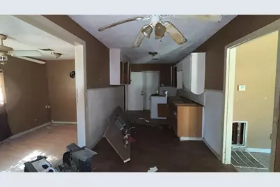 4490 E Irene Street, Beaumont, TX 77705 - Photo 9