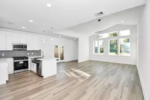 8109 Hamlet St, Houston, TX 77078 - Photo 35